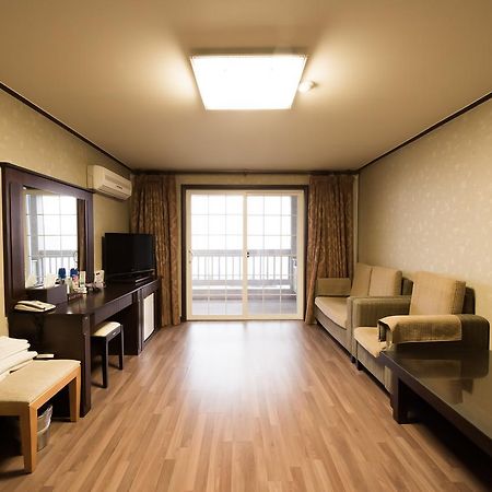 Daea Ulleung Resort Екстериор снимка