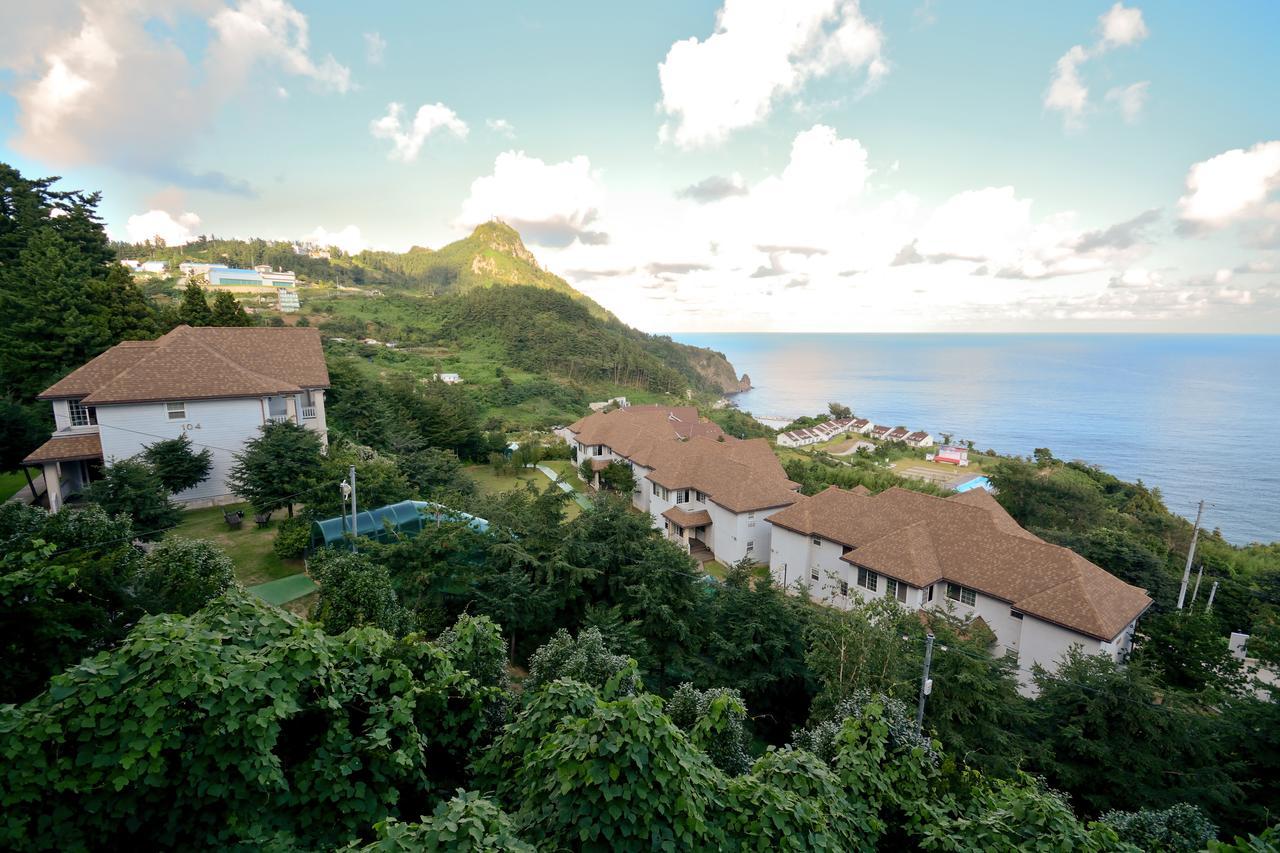 Daea Ulleung Resort Екстериор снимка