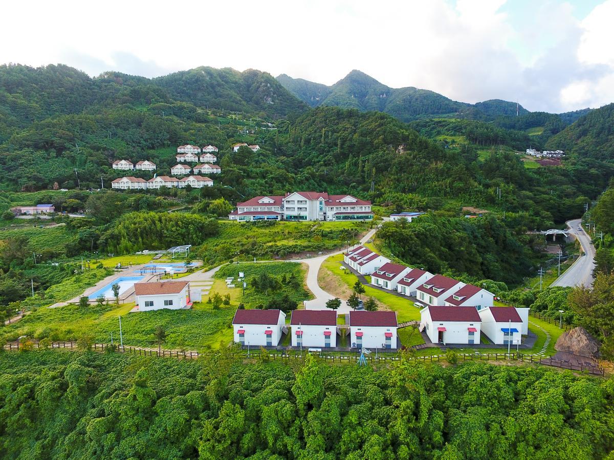 Daea Ulleung Resort Екстериор снимка
